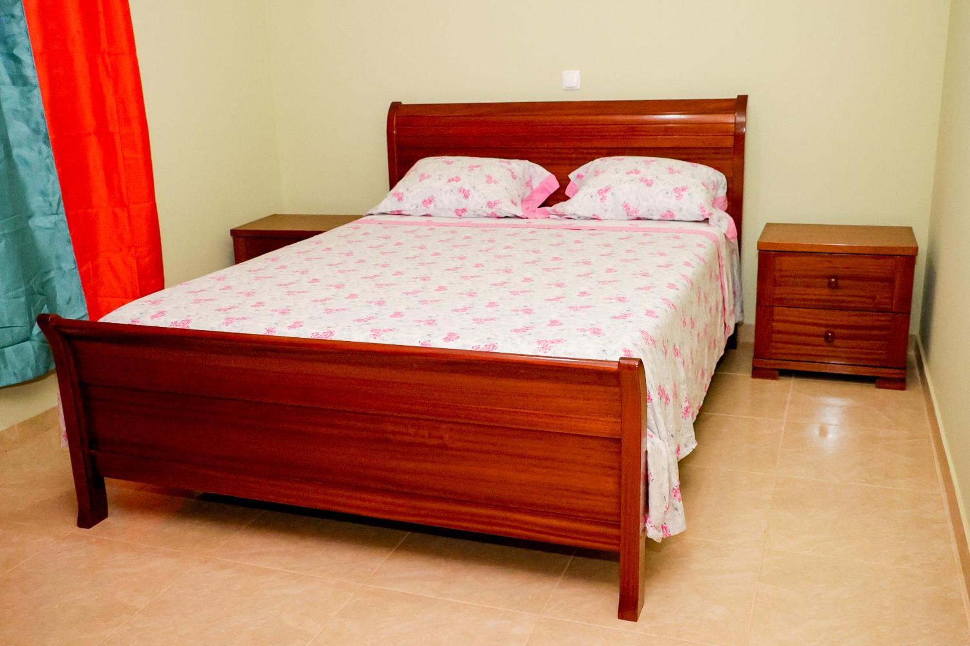 Fadias Quartos - Rooms Ribeira Grande 外观 照片